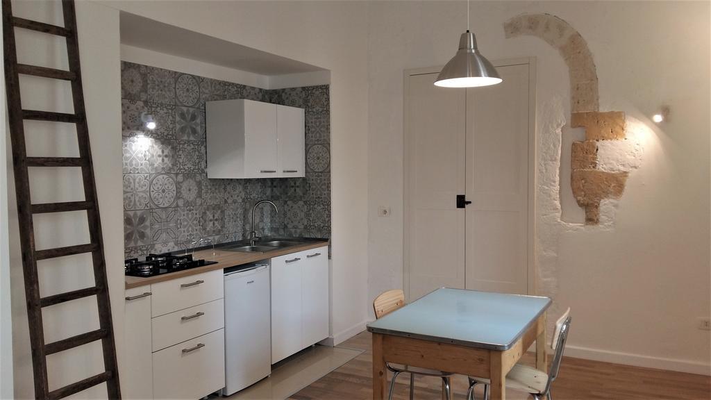 I Templari B&B Self-Contained 브린디시 외부 사진